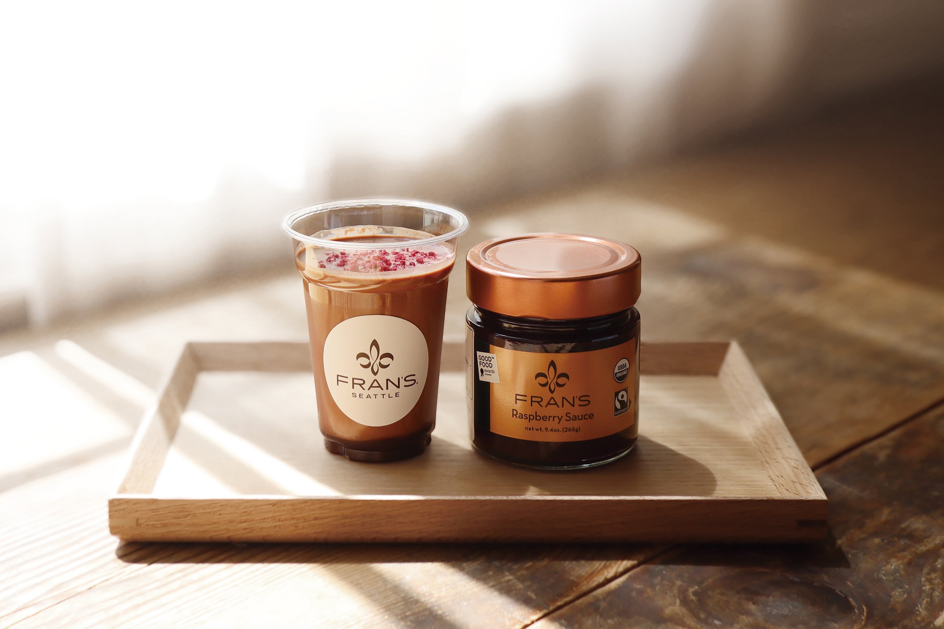 《 店舗 》3連休特別メニュー ”ダークチョコ&ベリードリンク"